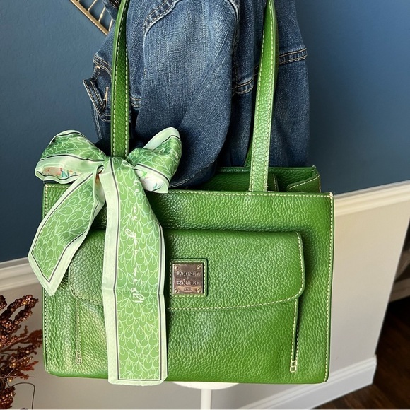 Dooney & Bourke Handbags - Dooney & Bourke Green Leather Bag - EUC
